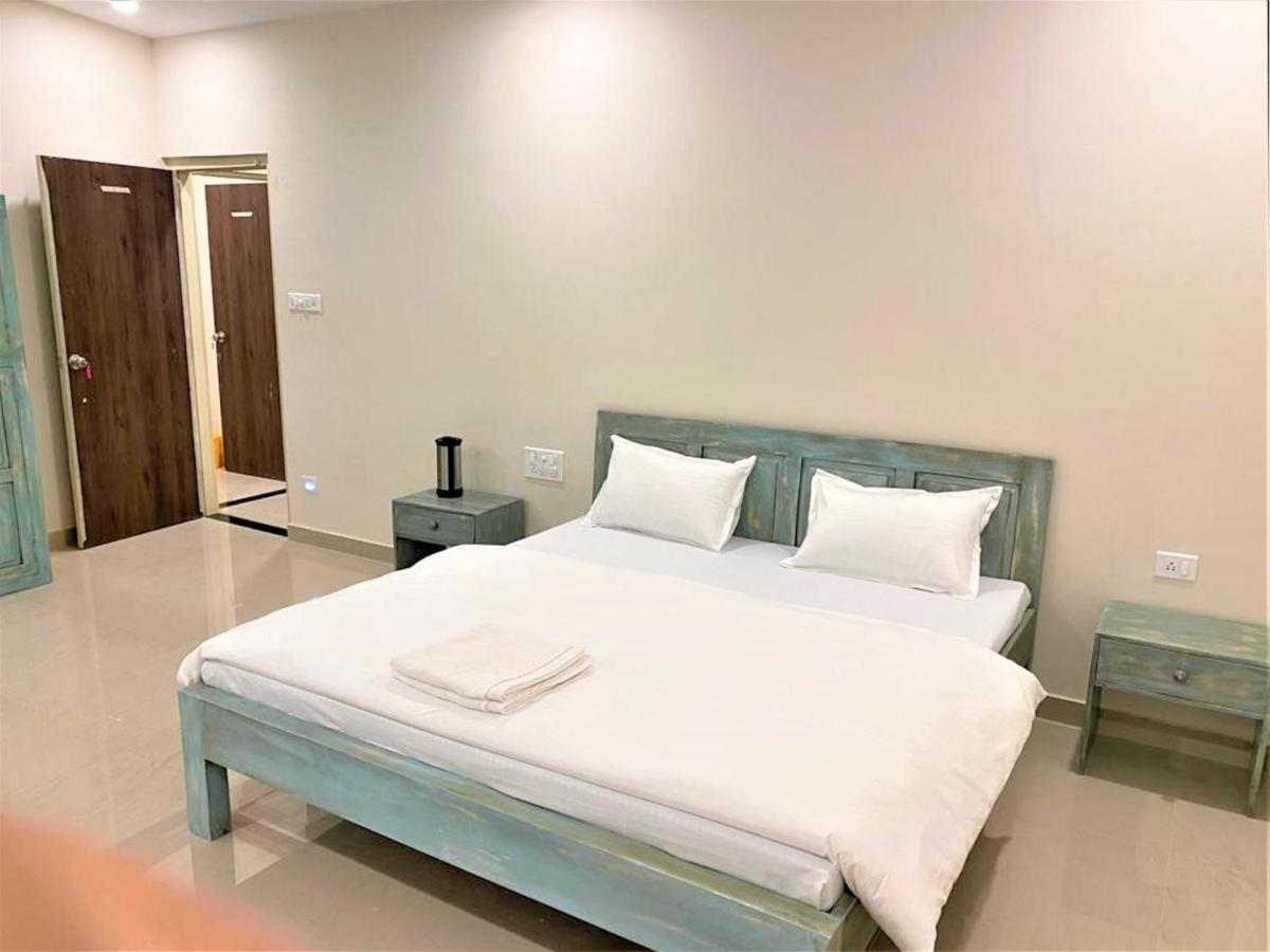 Shikhar Bunglow - A Stunning Valley View Bungalow In Mount Abu Bed and Breakfast Eksteriør billede